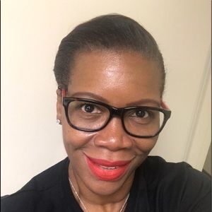 Meet your Posher, Christye